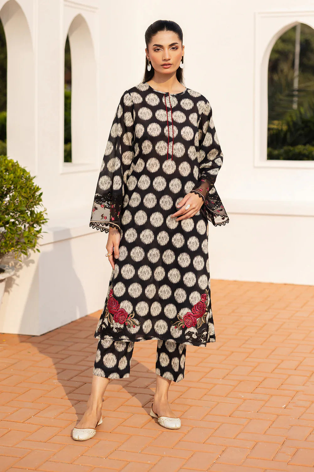 Baroque 2 pcs Printed Unstitched Lawn Suit - PR-1106